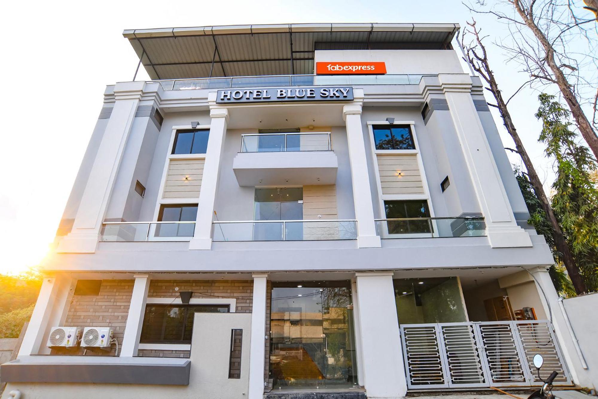 Hotel O Blue Sky Indore Dış mekan fotoğraf