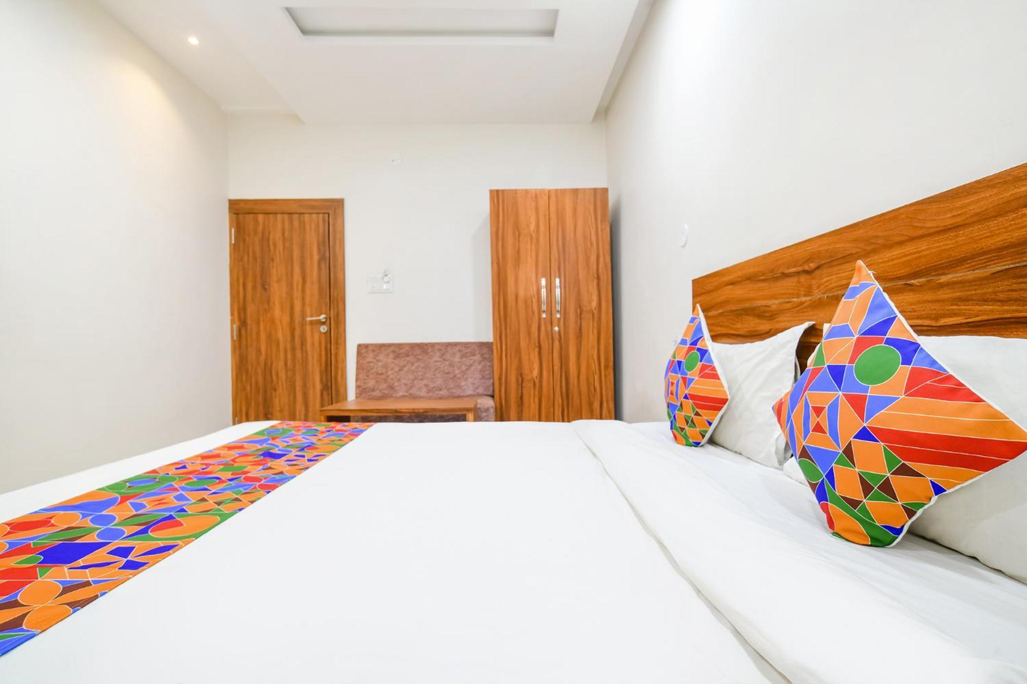 Hotel O Blue Sky Indore Dış mekan fotoğraf