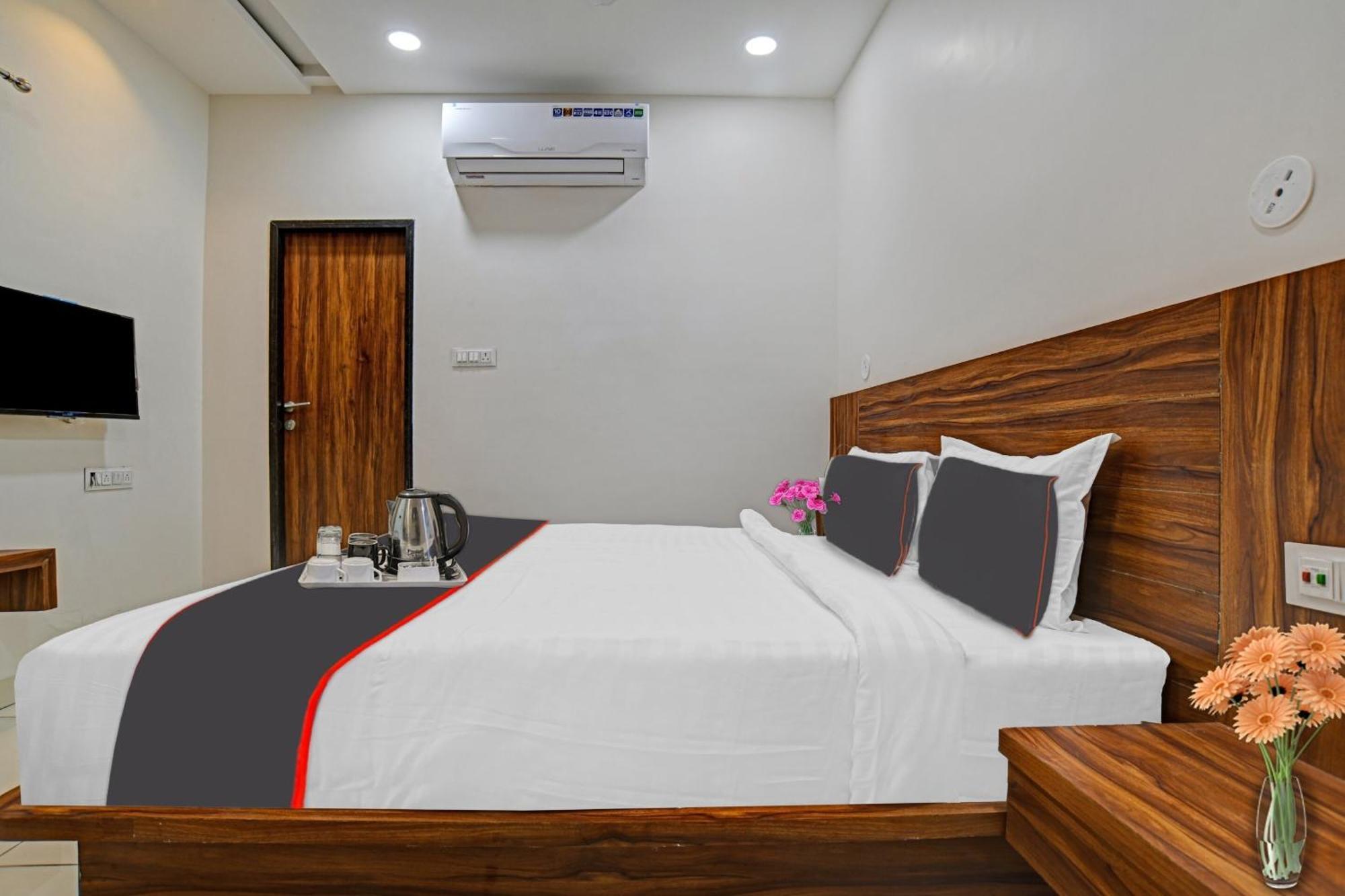 Hotel O Blue Sky Indore Dış mekan fotoğraf